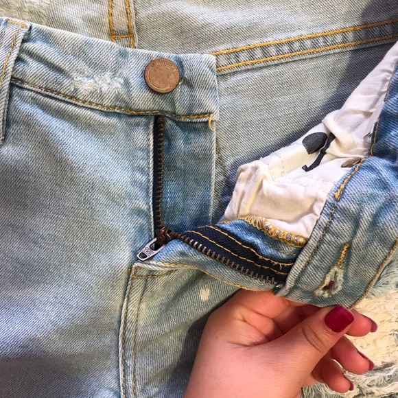 Blank NYC Jeans - Picture 2 of 4